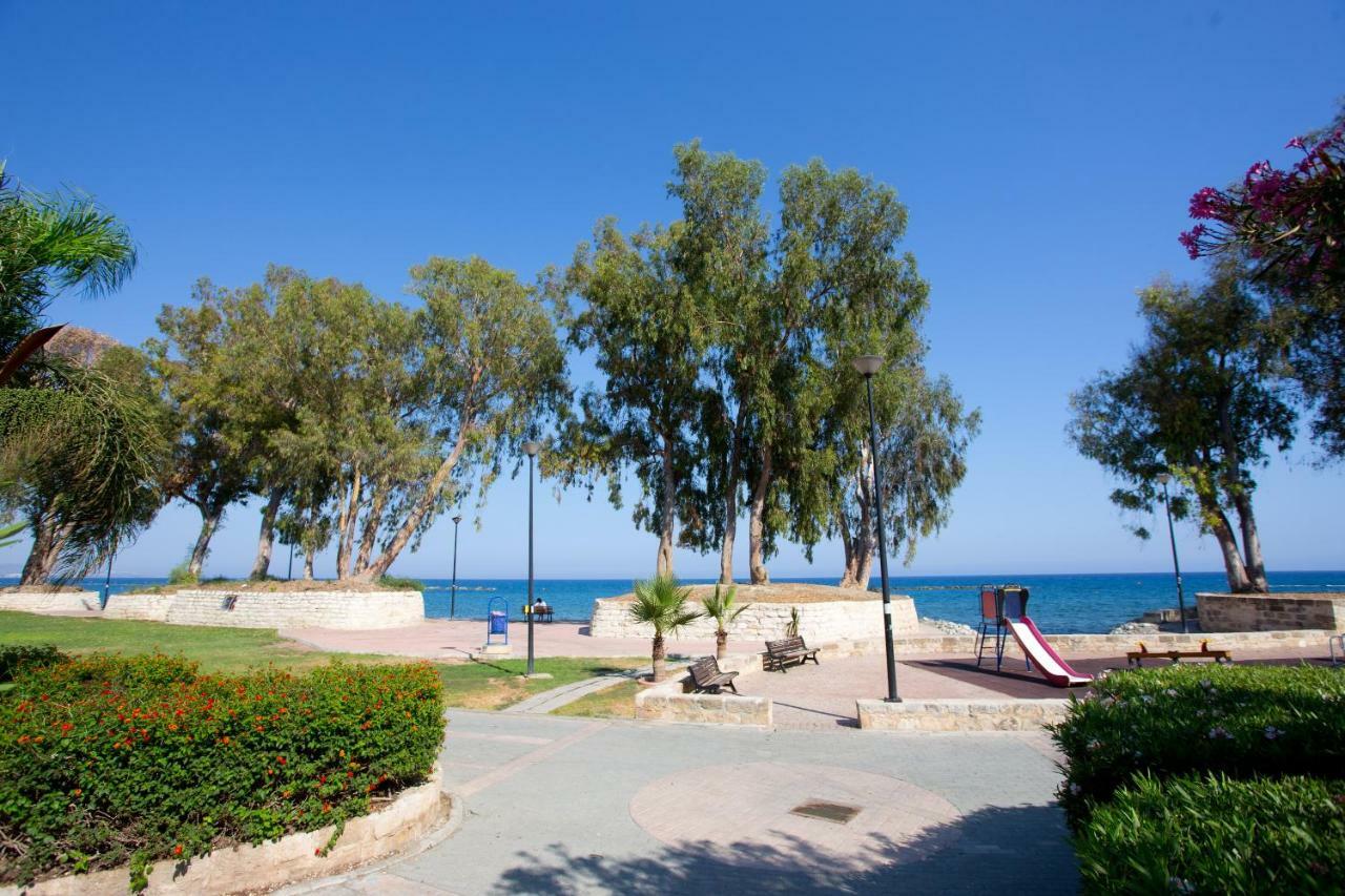 Galatex Beach Living By Trulycyprus Limassol Exterior foto